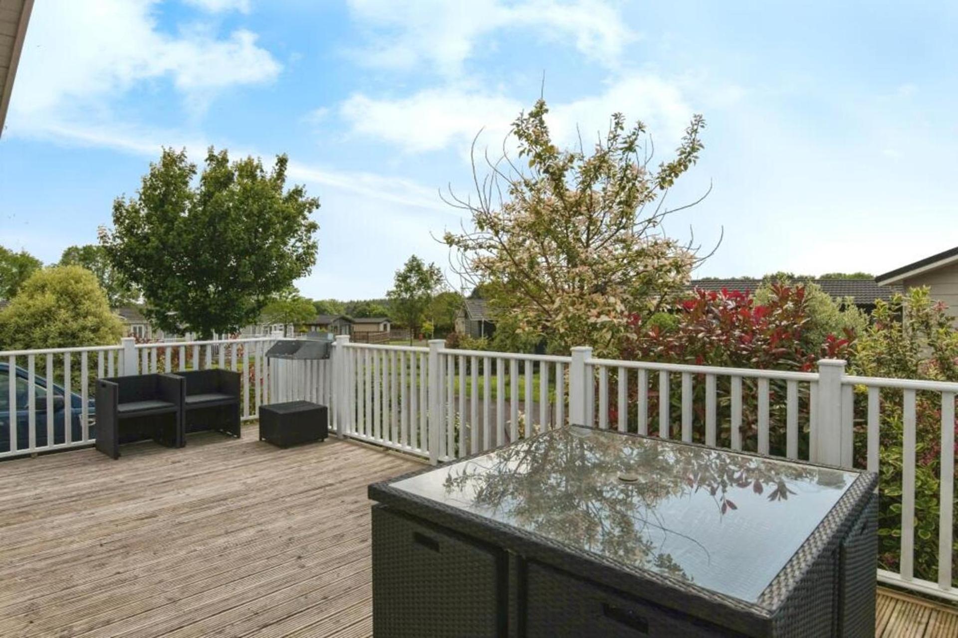 Holiday home Remarkable 3-bed In